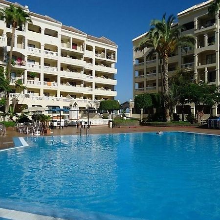 Castle Harbour Aparthotel Los Cristianos  Kültér fotó