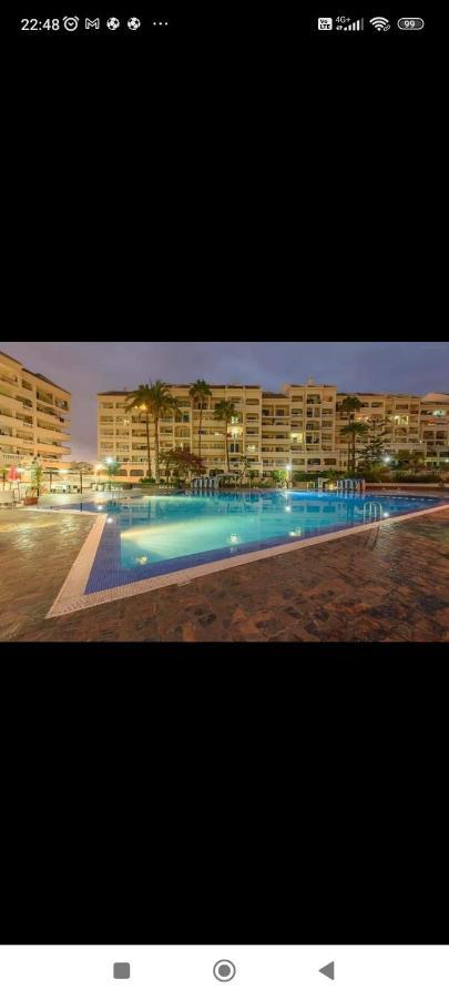 Castle Harbour Aparthotel Los Cristianos  Kültér fotó