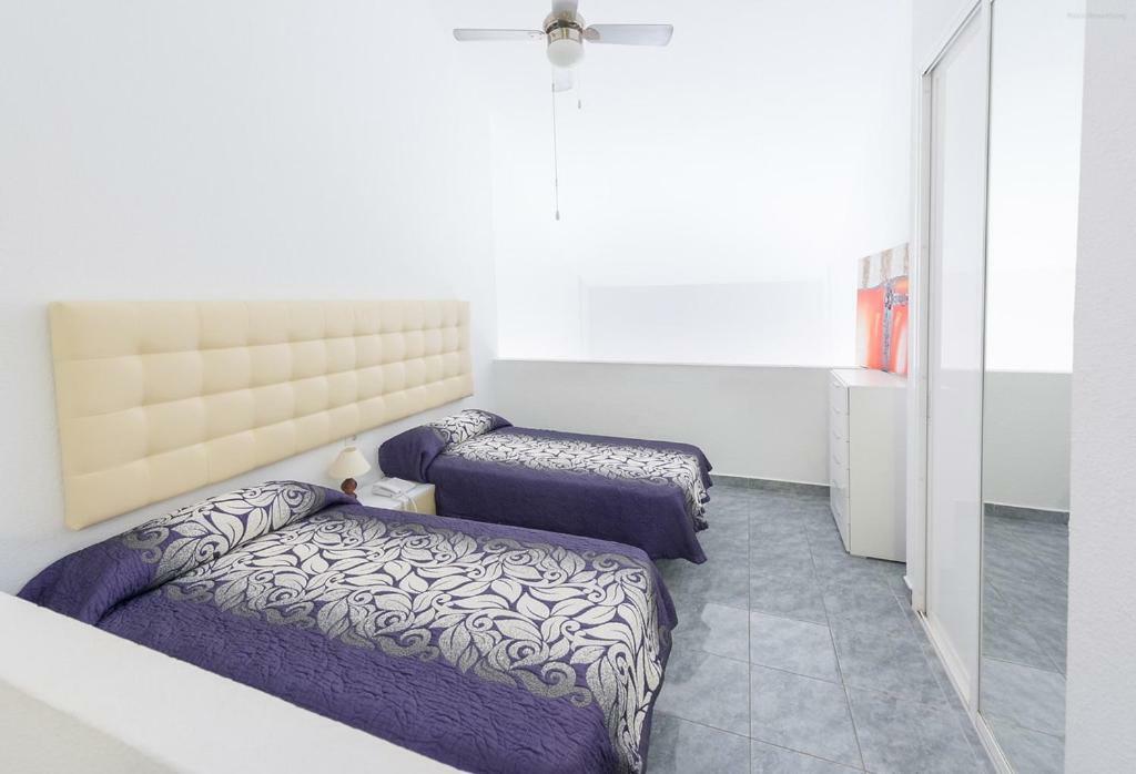 Castle Harbour Aparthotel Los Cristianos  Kültér fotó